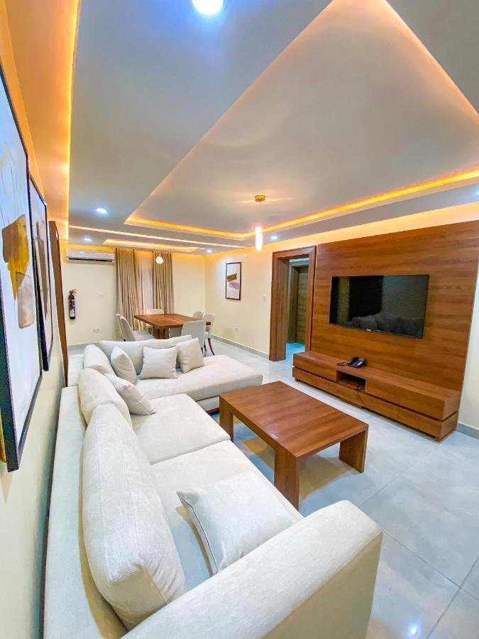 Plush Hotel,阿布贾 外观 照片